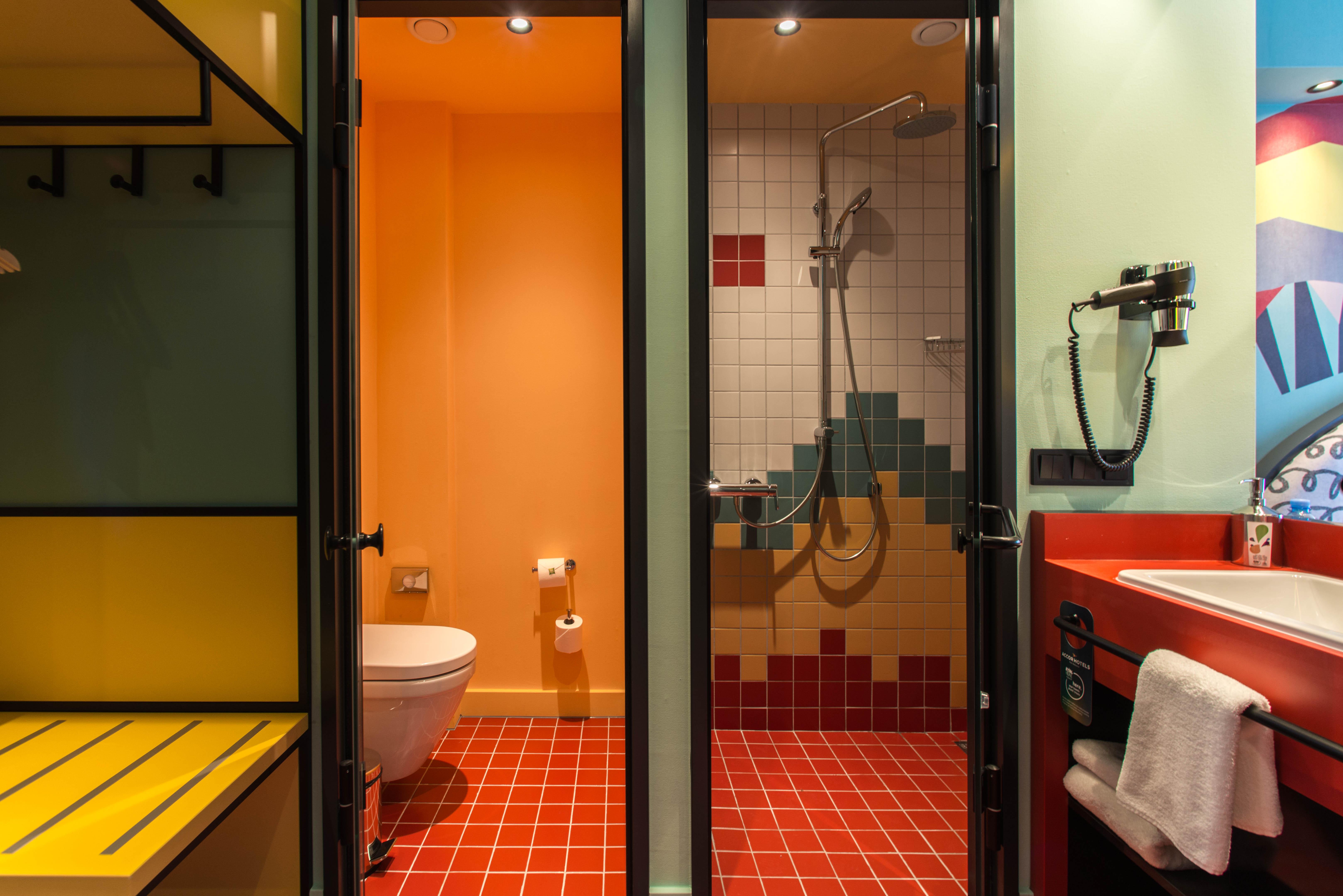 Ibis Styles 4*