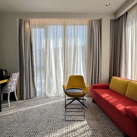 Ibis Styles Tbilisi Center Hotel Exterior photo