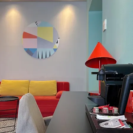 Ibis Styles Tbilisi Center Hotel Exterior photo