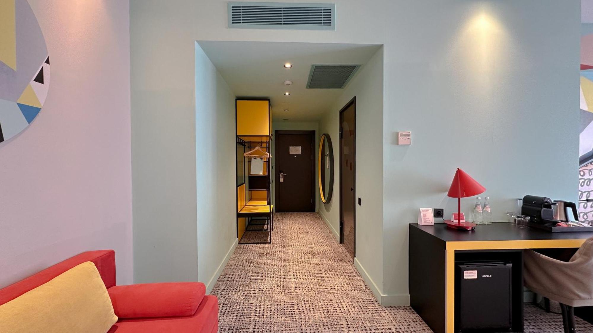 Готель Ibis Styles Center